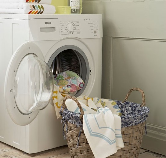 Tại sao máy giặt Electrolux vắt không khô